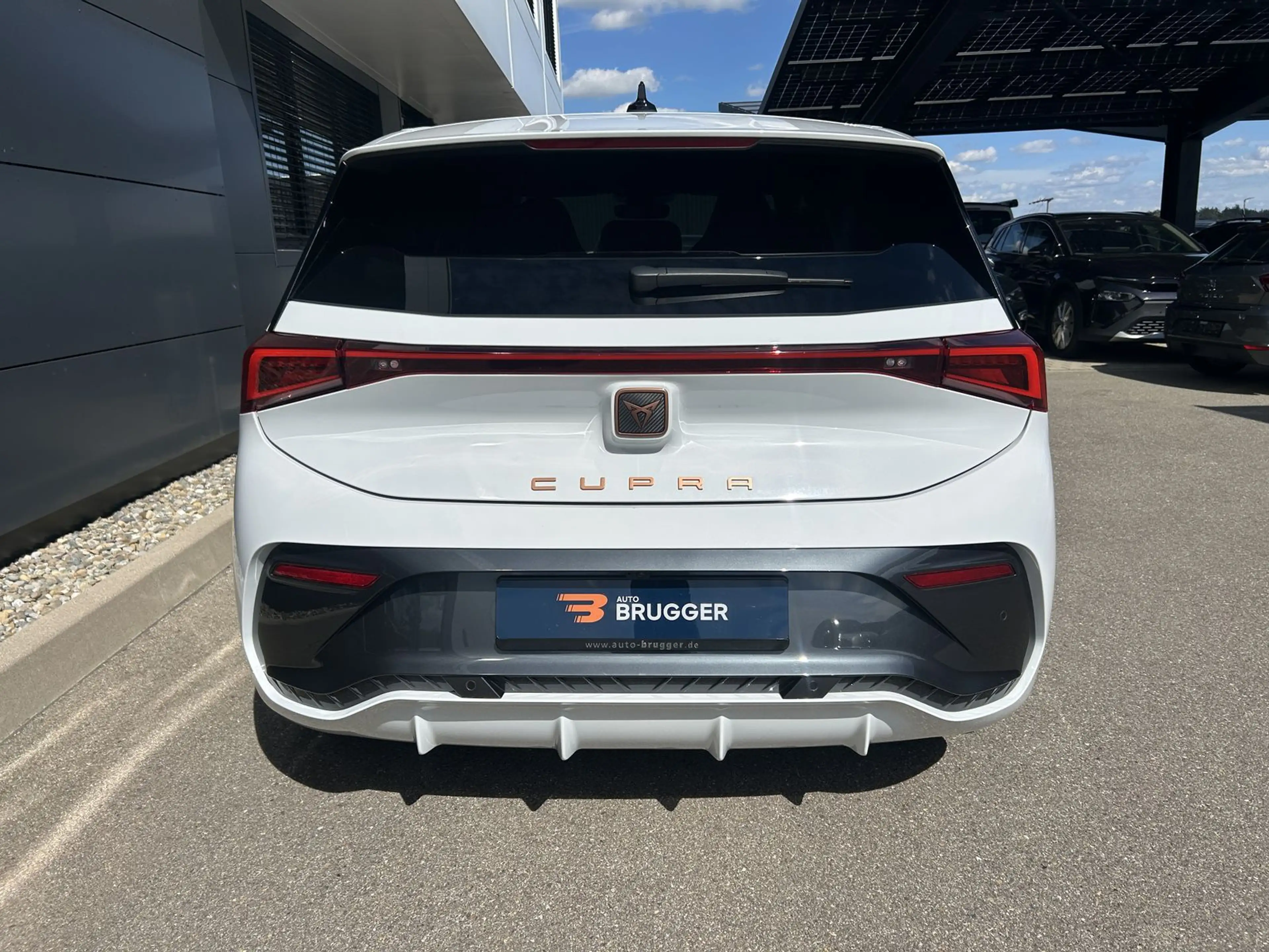 CUPRA Born 170 kW 58 kWh LED NAVI 360° ACC SH CarPlay — photo 5