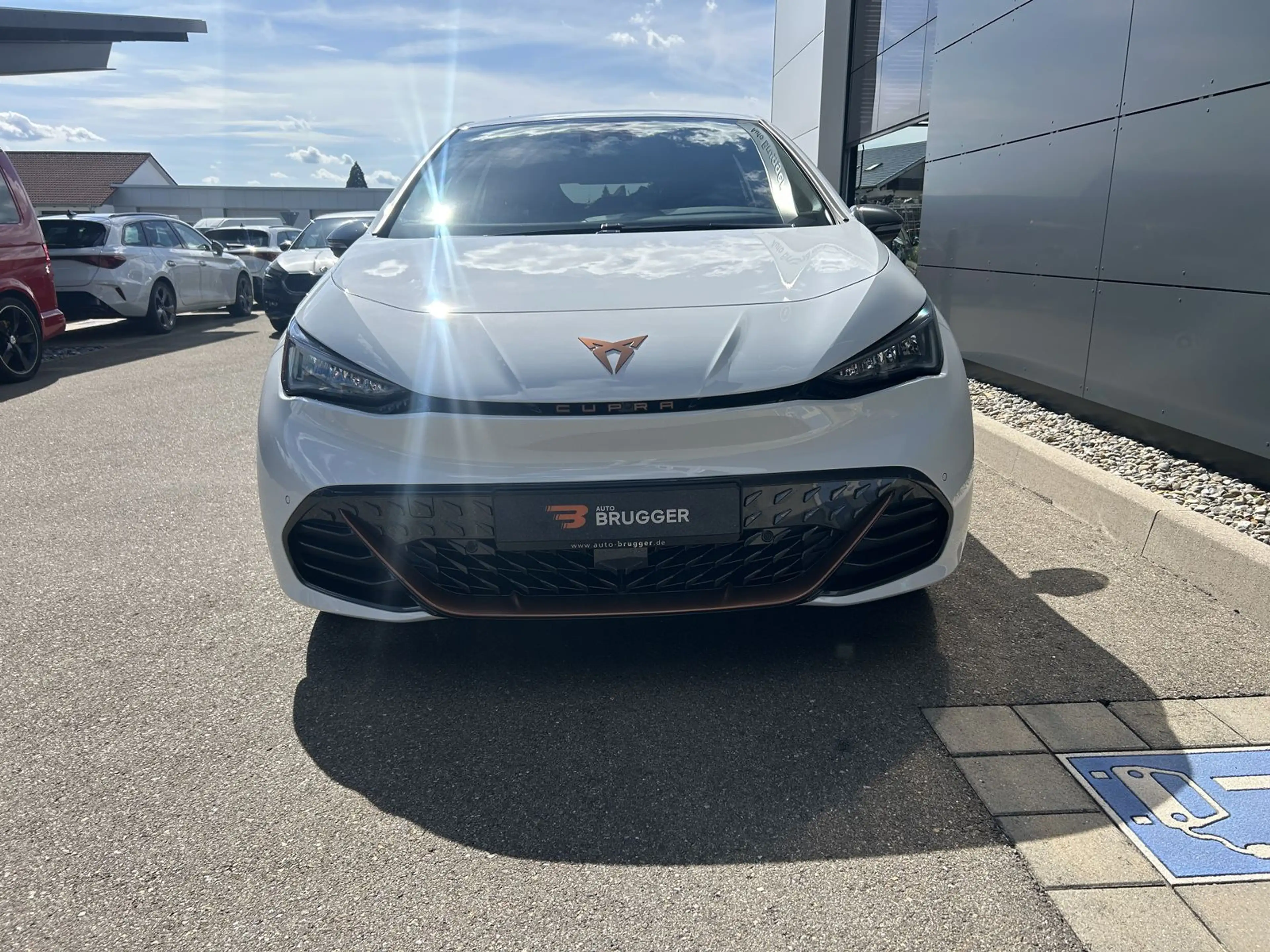 CUPRA Born 170 kW 58 kWh LED NAVI 360° ACC SH CarPlay — photo 2