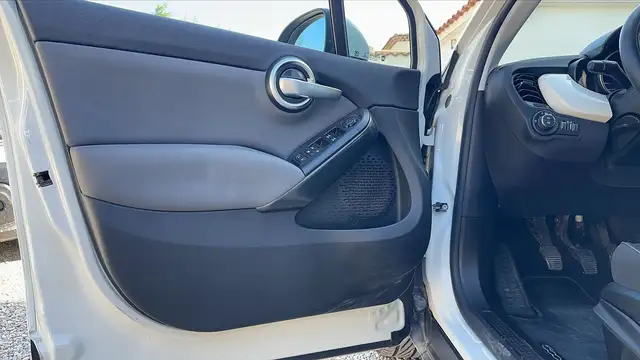 Fiat 500x view 7