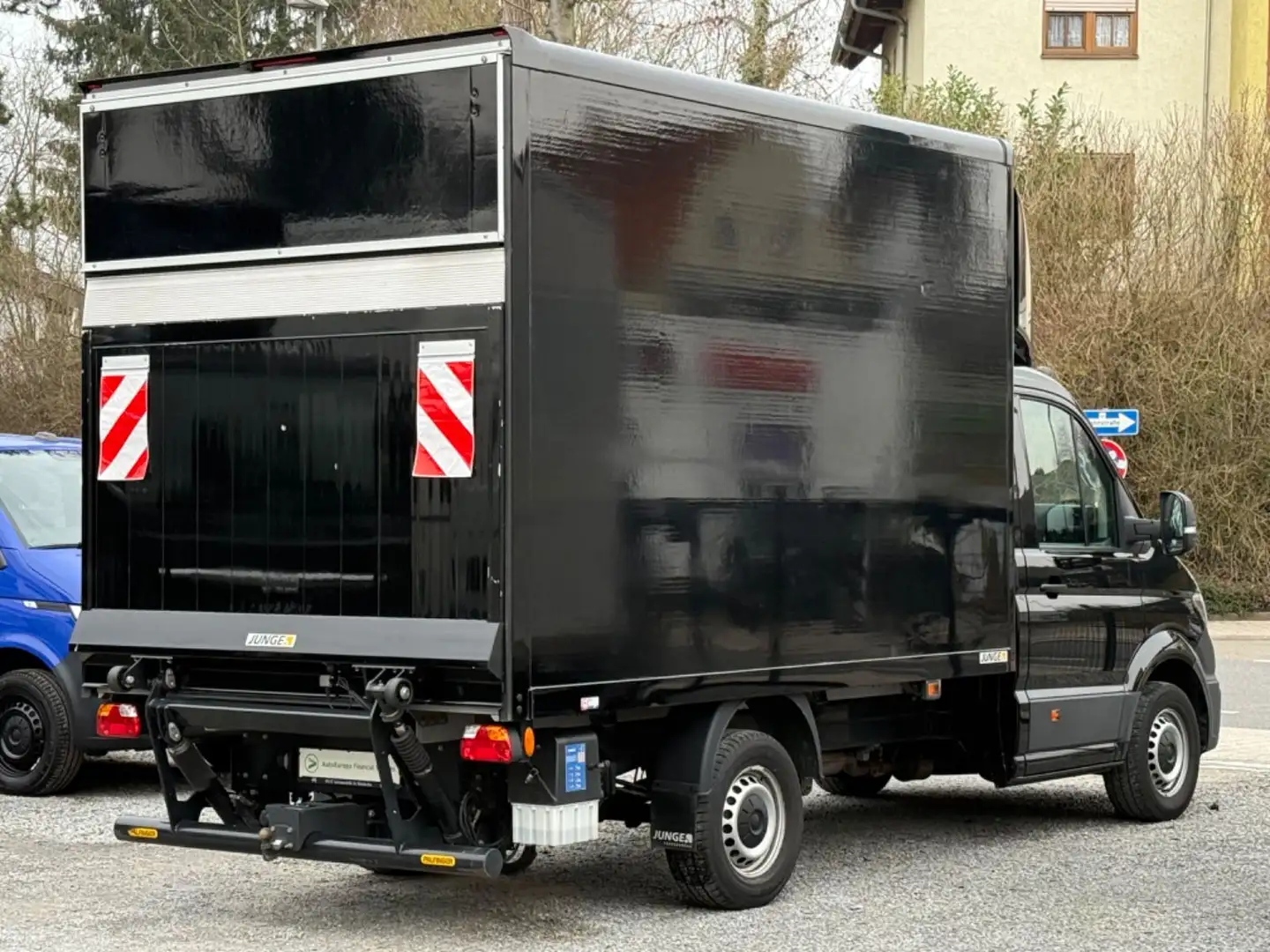 Volkswagen CRAFTER KOFFER LBW AHK ACC KLIMA NAVI KAMERA 177 Noir - 1