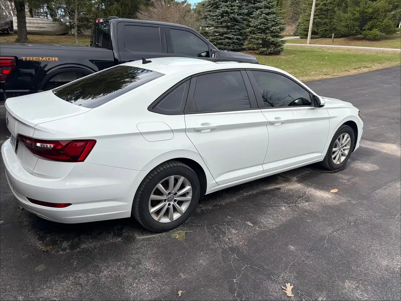 Volkswagen Jetta снимка Volkswagen Jetta
