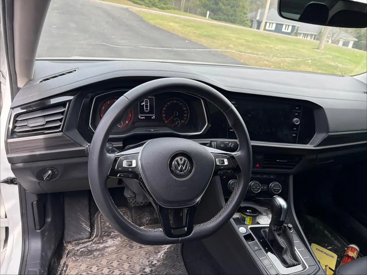 Volkswagen Jetta снимка Volkswagen Jetta