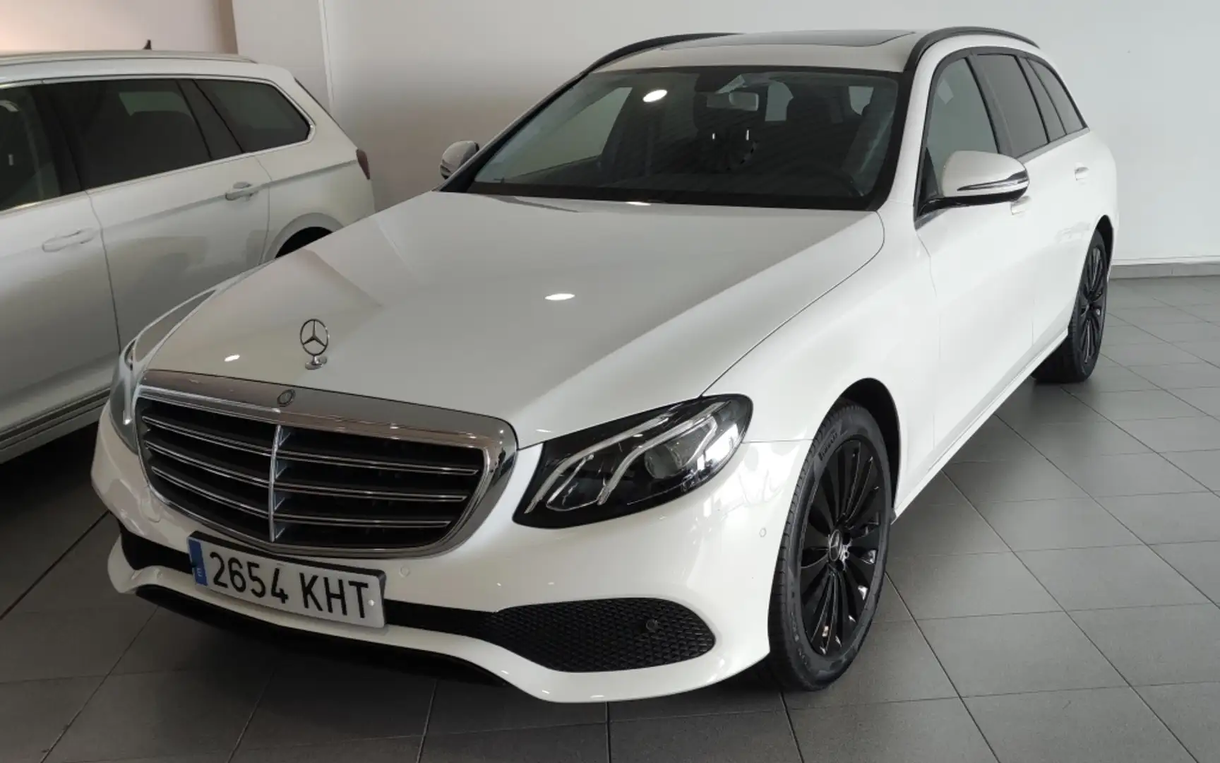 Mercedes-Benz E 220 BT 9G-Tronic Blanco - 1