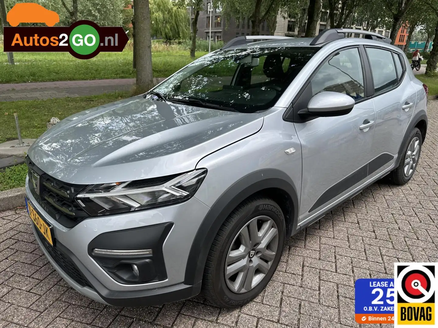 Dacia Sandero Stepway 1.0 TCe 90 Expression Grijs - 1