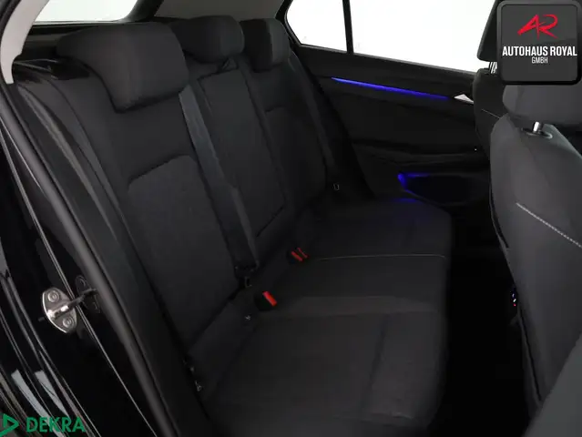 Volkswagen Golf view 11