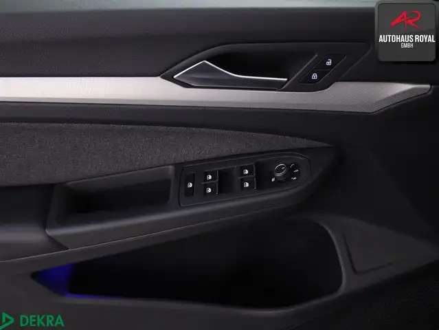Volkswagen Golf view 13