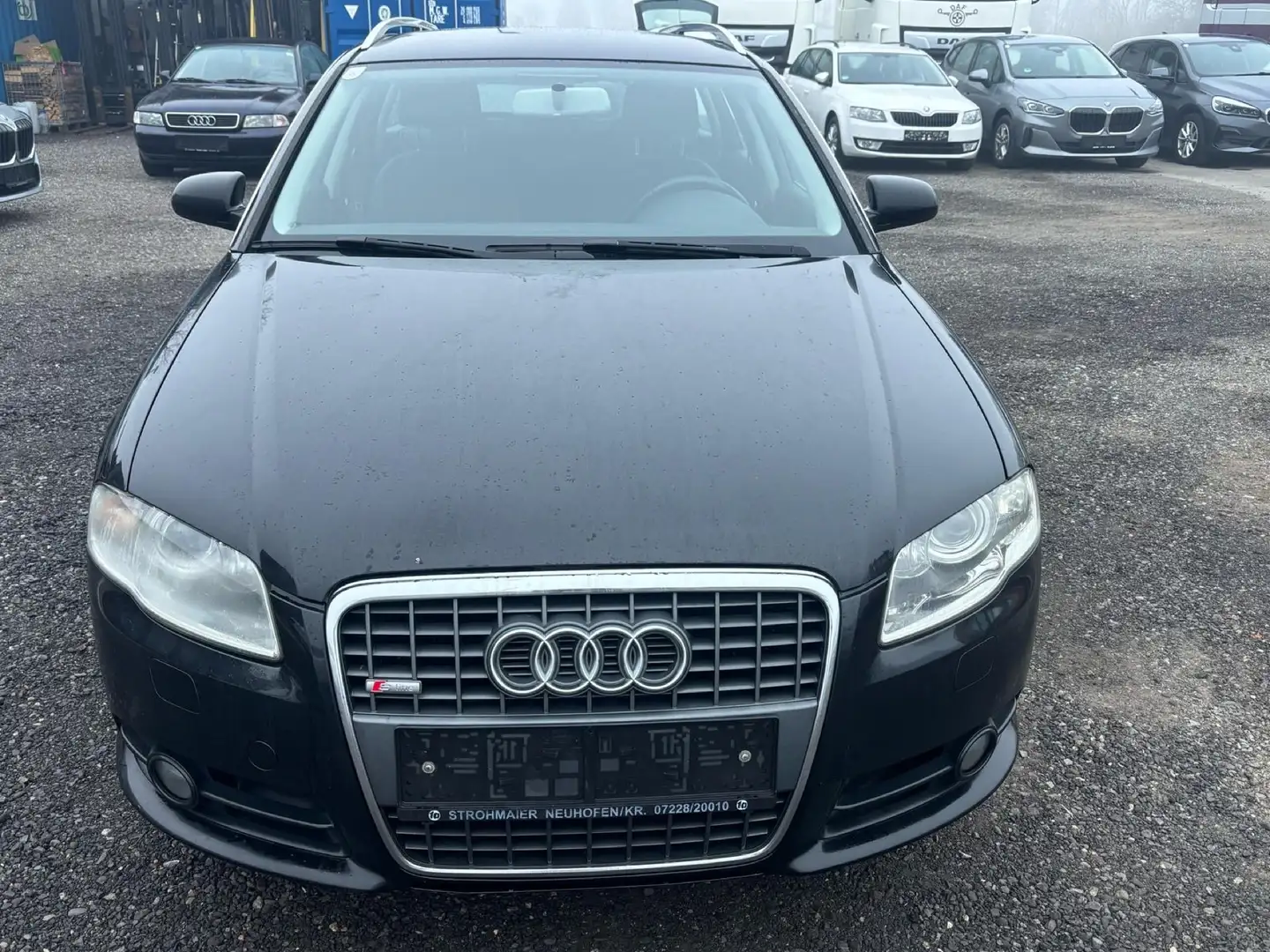 Audi A4 Avant 2,0 TDI- S Line - 2