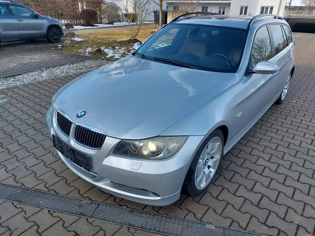 BMW 330 d xDrive"Automatik"Leder"Panorama"Navi"