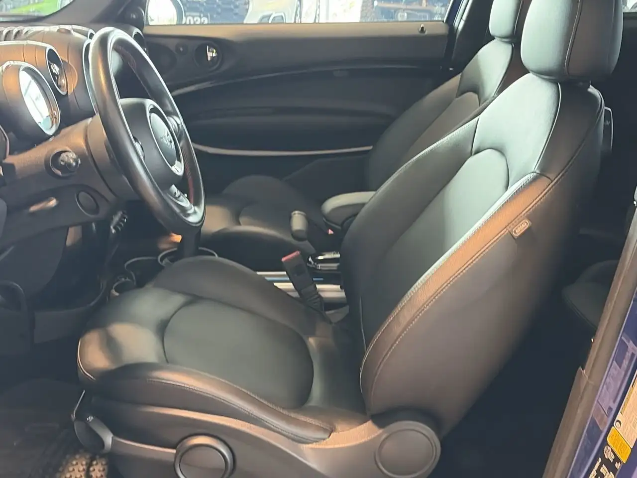 MINI Cooper Paceman photo MINI Cooper Paceman