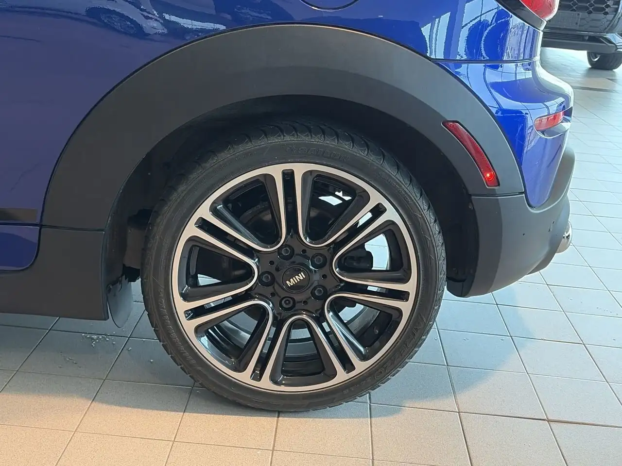 MINI Cooper Paceman photo MINI Cooper Paceman