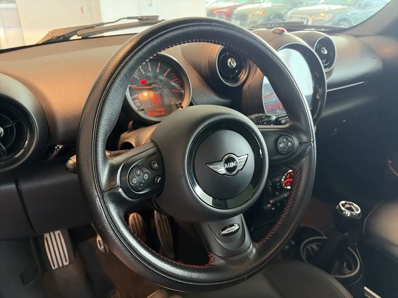 MINI Cooper Paceman photo MINI Cooper Paceman
