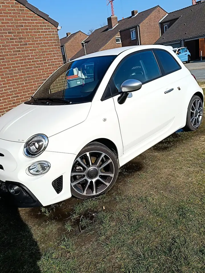Abarth 595 Turismo 2022