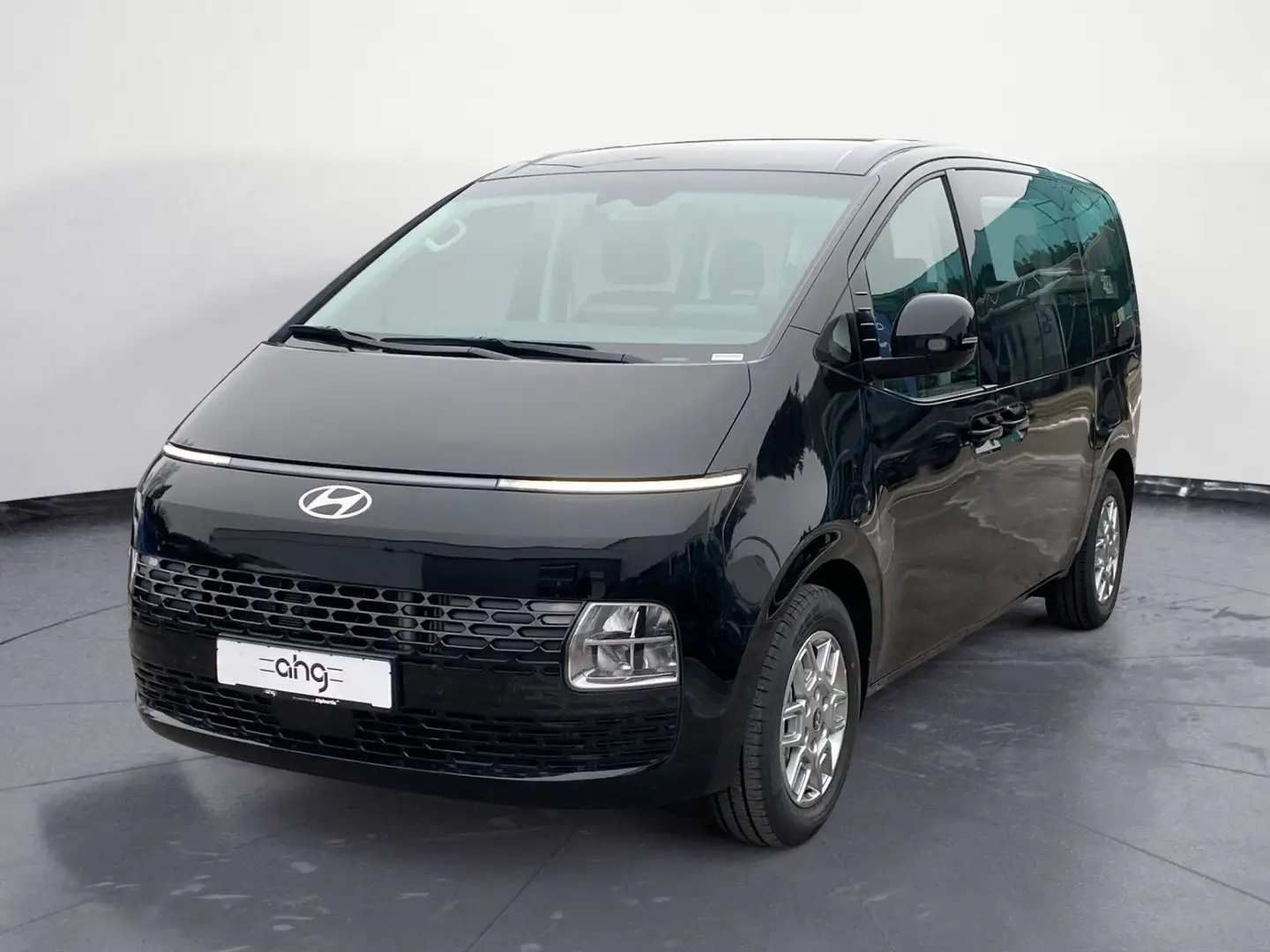 Hyundai STARIA HEV Hybrid 9-Sitzer TREND Hyundai Tuttlin Černá - 2