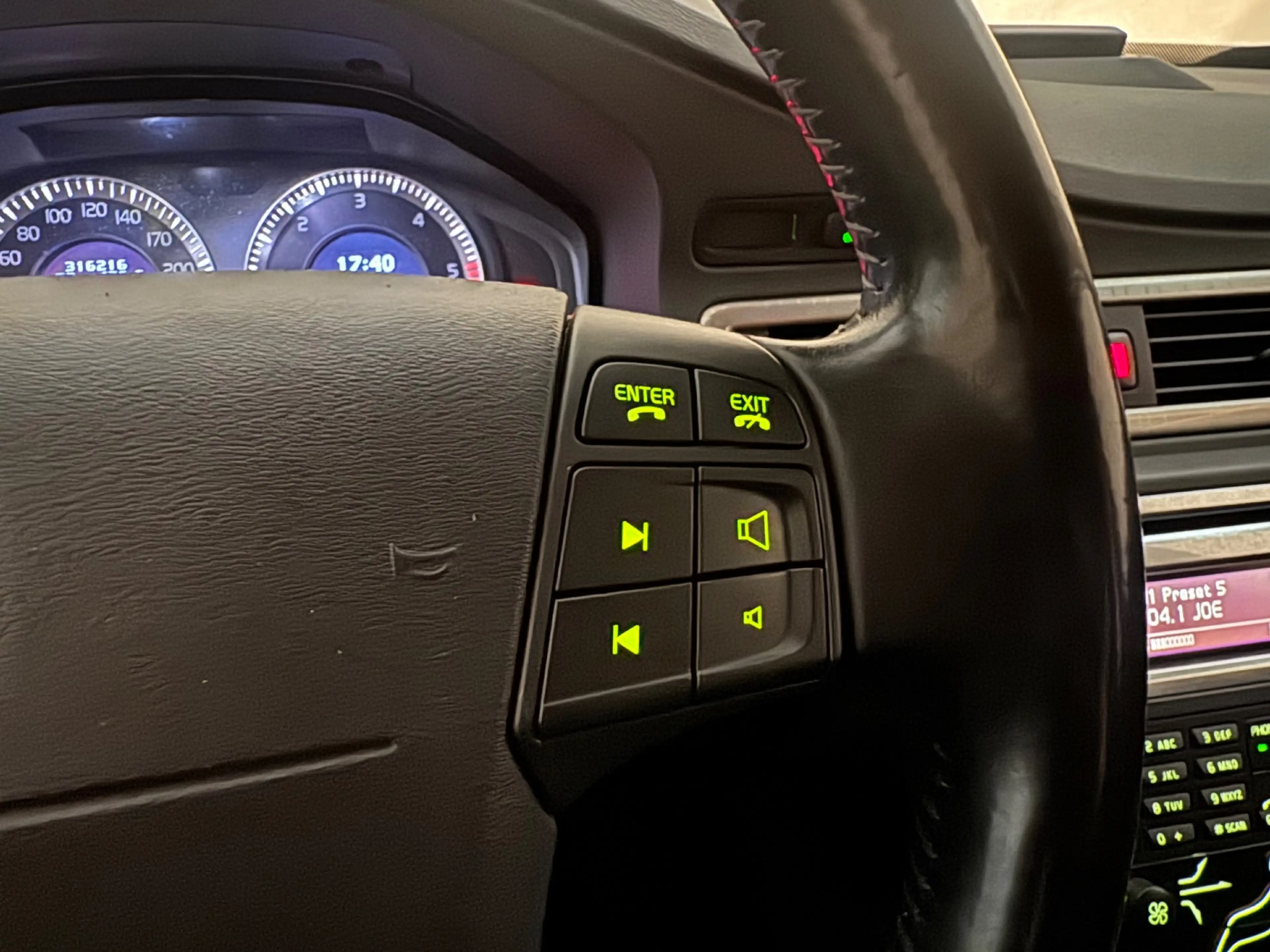 Volvo XC70 2.4 D5 Summum Aut/Trekhaak — photo 9