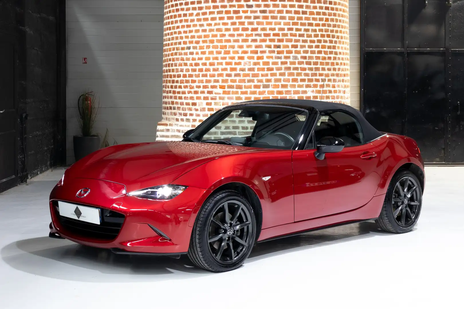 Mazda MX-5 MX5 ST 2.0L SKYACTIV-G 160 ch Selection Rouge - 2