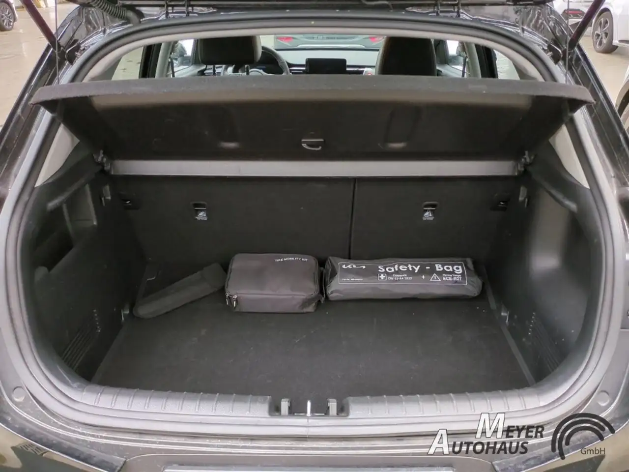 Kia Stonic 1.0 T-GDI DCT Spirit +Navi+Parksensoren+Rückfahrka 11