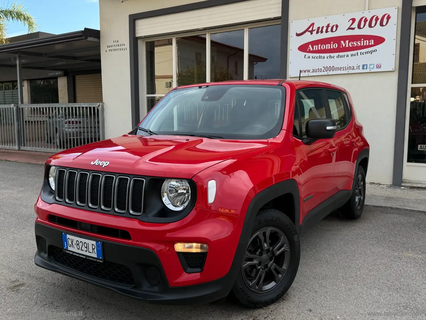 Jeep Renegade 1.6 Mjt 130CV Longitude Rouge - 1