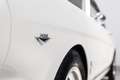 Ford Mustang Fastback - Restomod - Manual Gearbox bijela - thumbnail 37