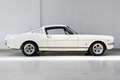 Ford Mustang Fastback - Restomod - Manual Gearbox bijela - thumbnail 4