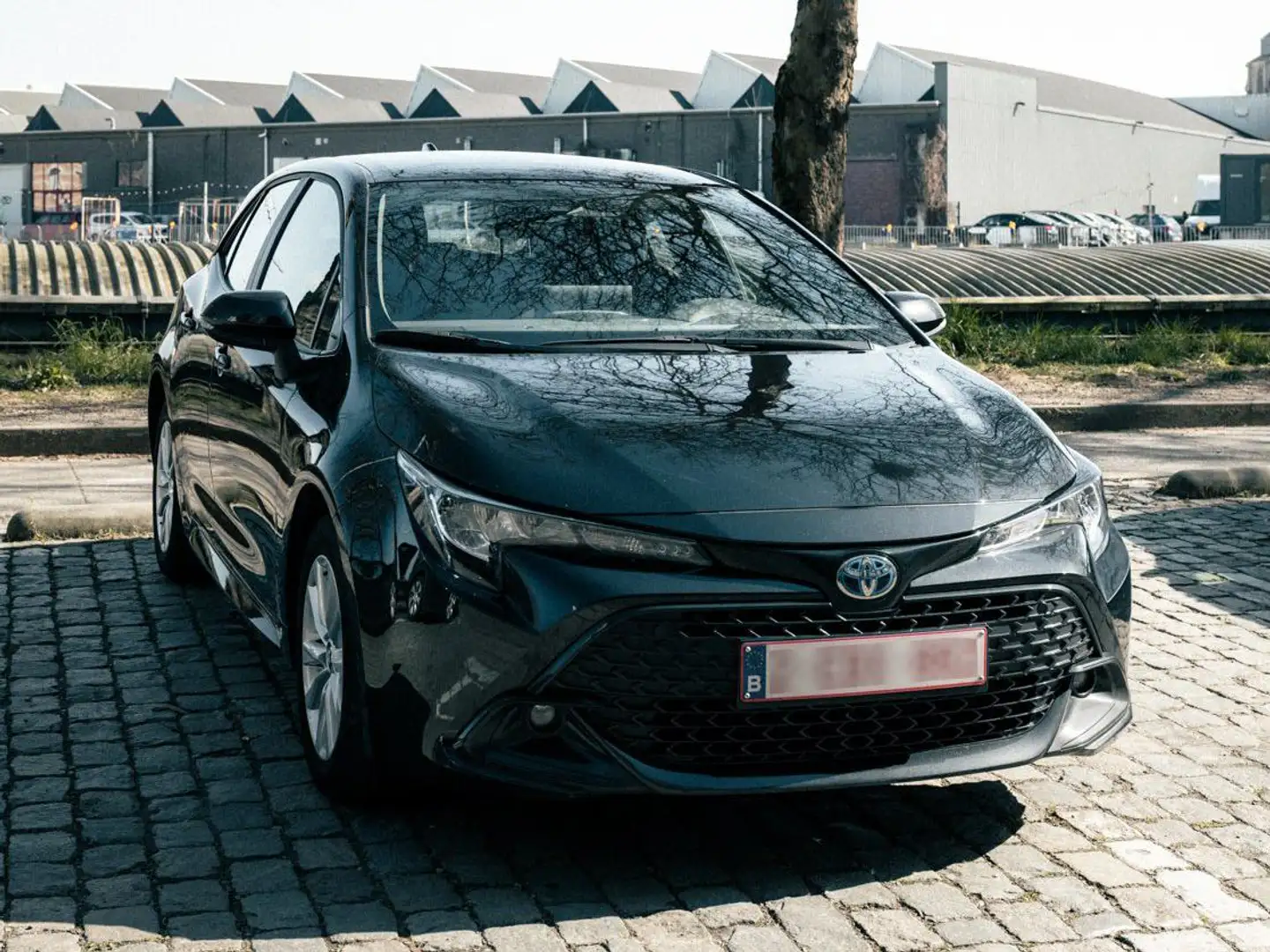 Toyota Corolla Corolla 1.8 Hybrid Lounge Noir - 1