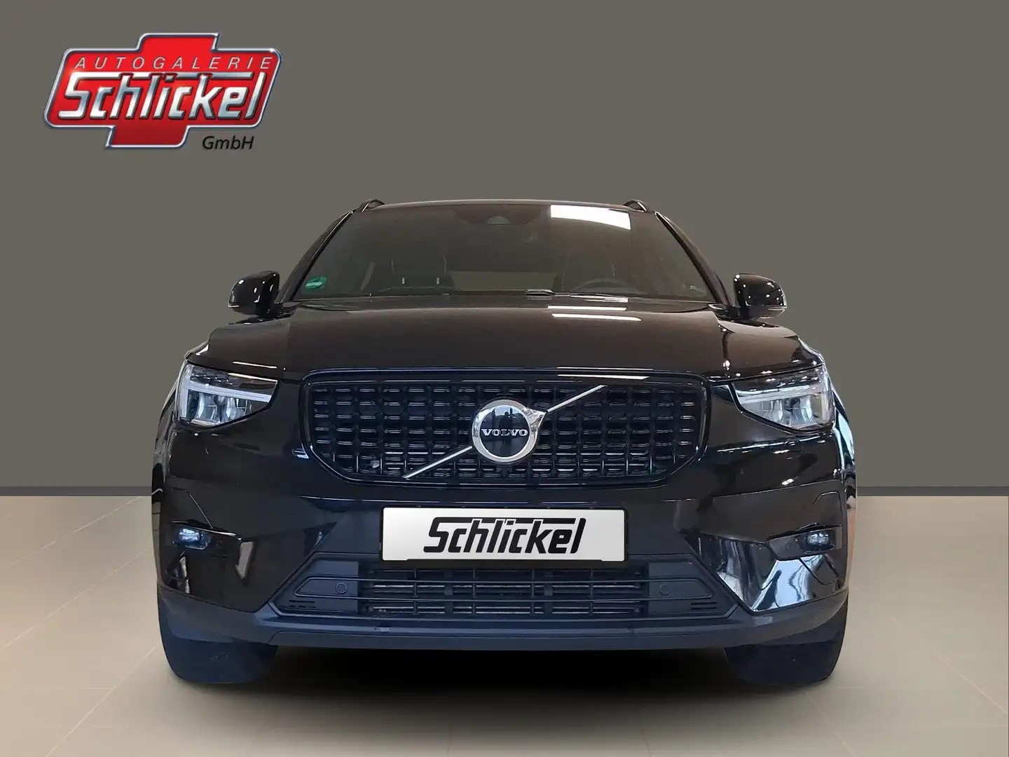 Volvo XC40 T5 Plus Dark Recharge Plug-In Hybrid 2WD Schwarz - 2