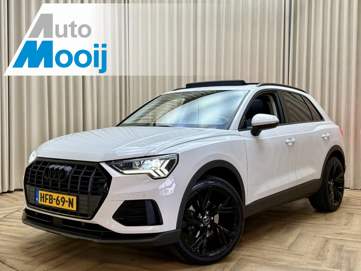 Audi Q3 35 TFSI edition one *Panodak* Leder / Keyless / LE Blanc - 1