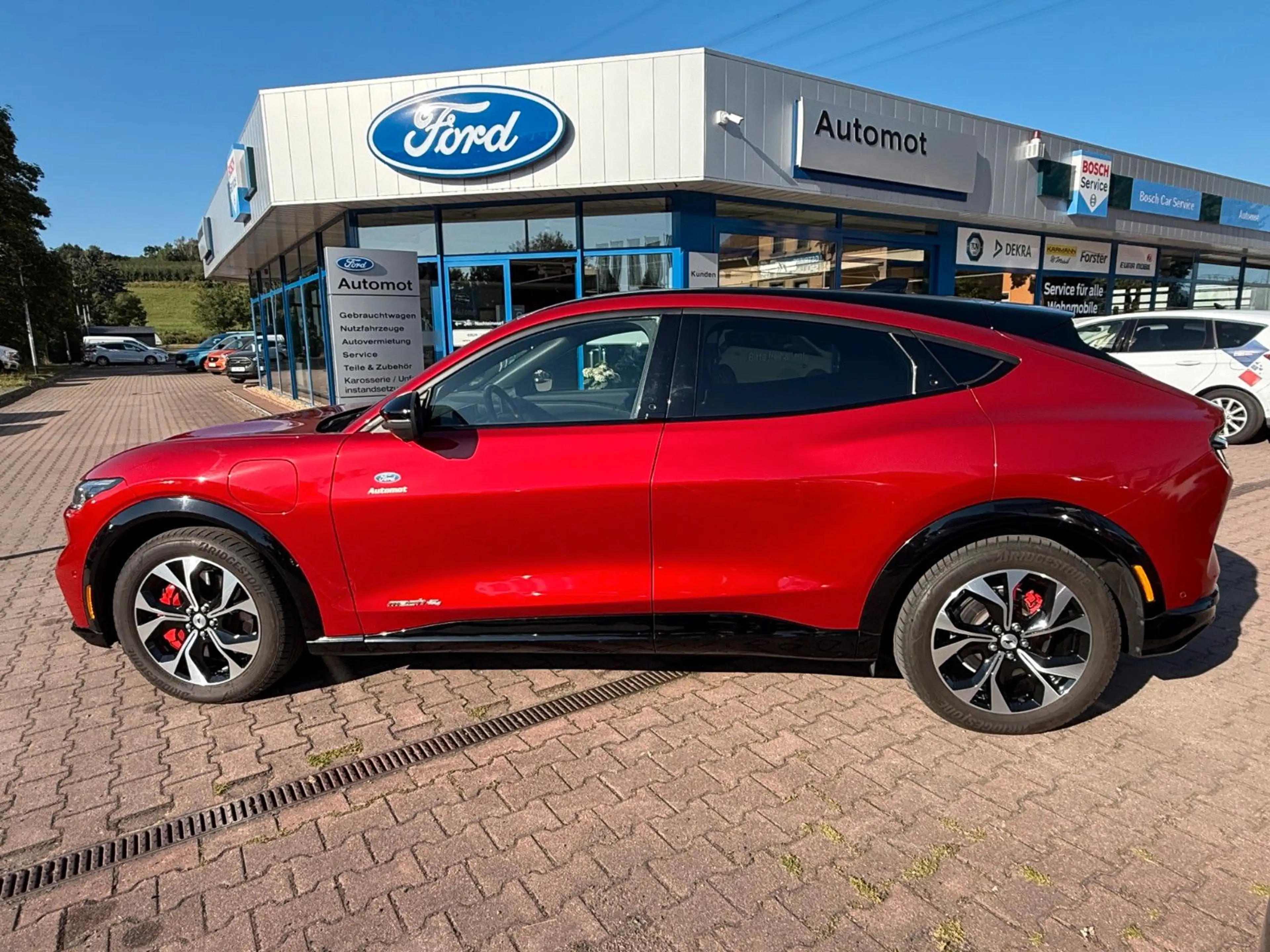 Ford Mustang Mach-E AWD*LED*DAB*Navi*ACC — photo 5