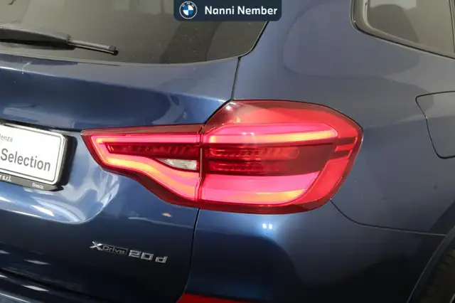 BMW X3 view 6