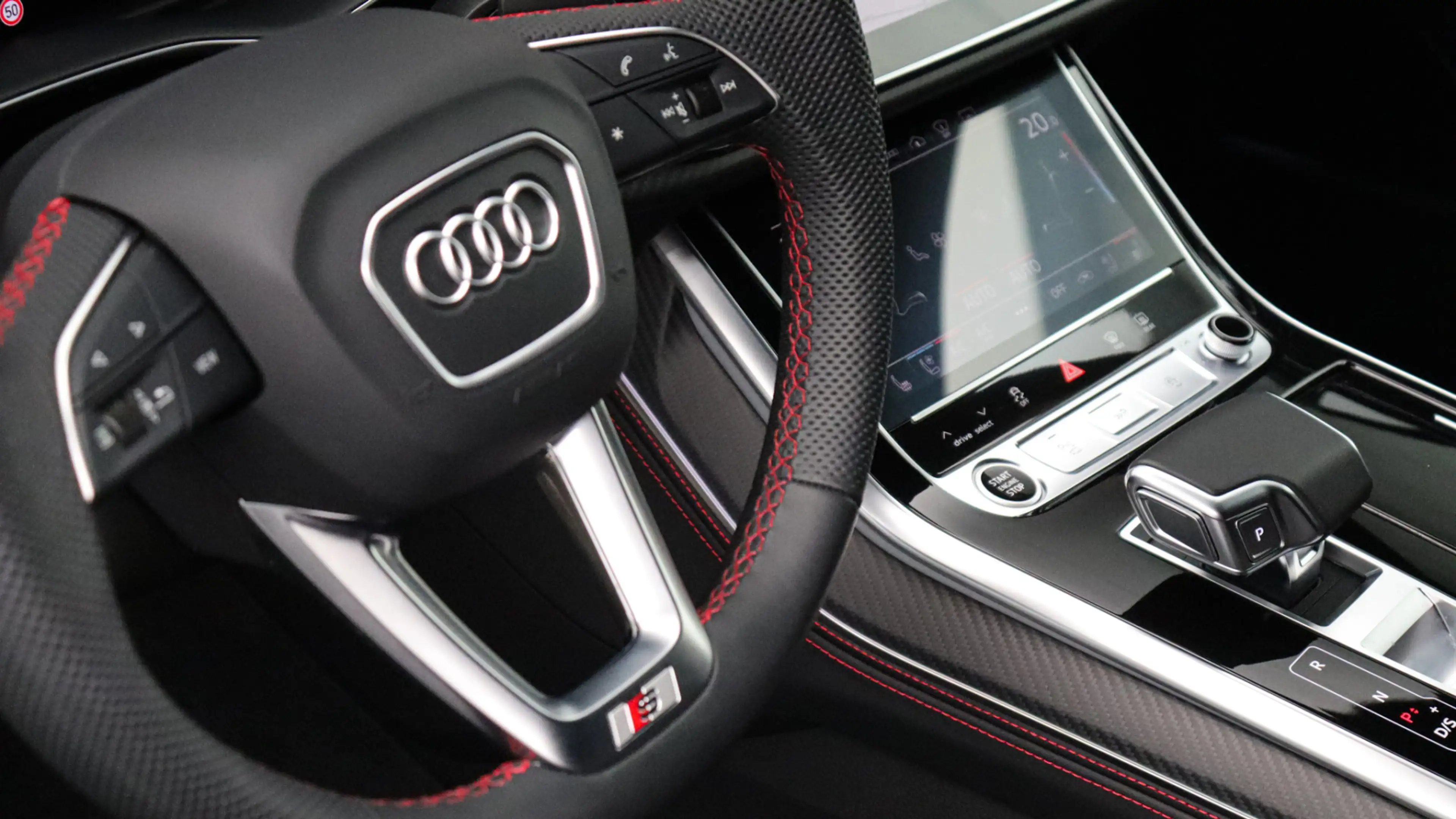Audi Q8 60 TFSI e quattro Pro Line S Competition | B&O | M — photo 19