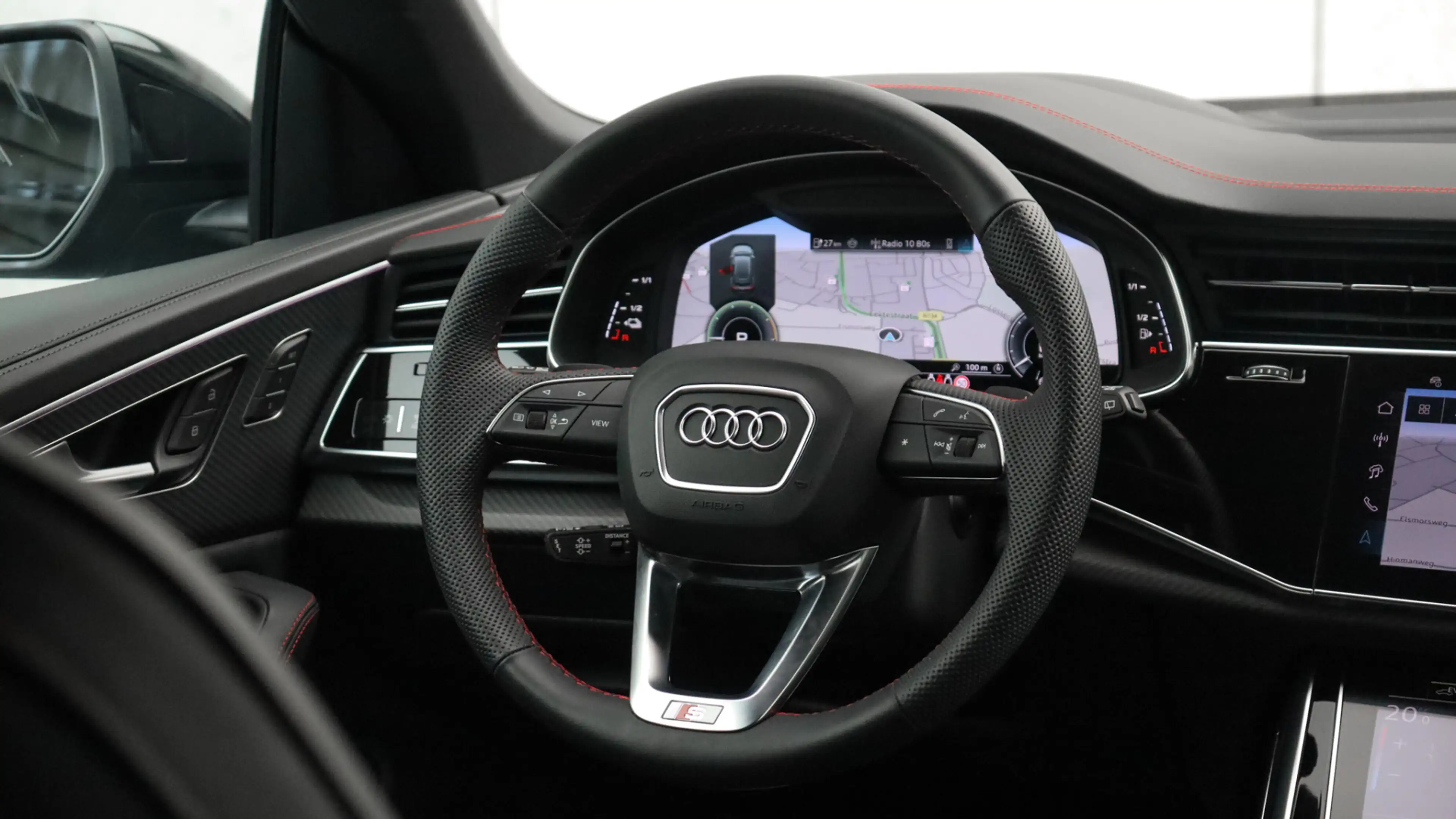 Audi Q8 60 TFSI e quattro Pro Line S Competition | B&O | M — photo 33