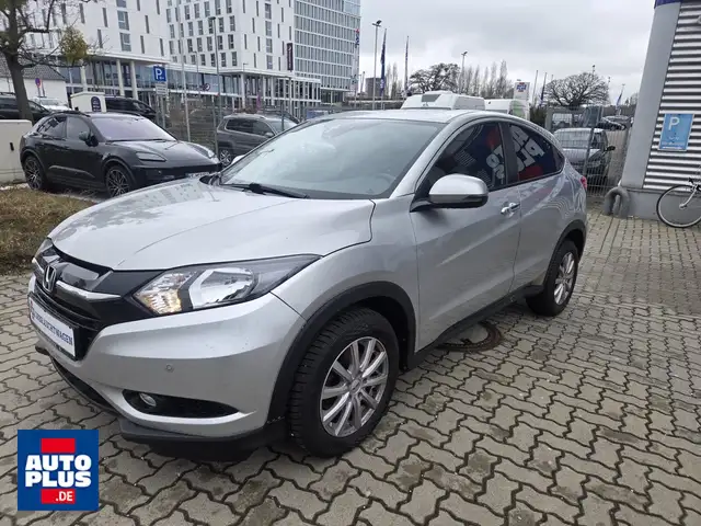 Honda HR-V 1.6 i-DTEC Comfort NAVI+PDC+SITZHZG+HU NEU