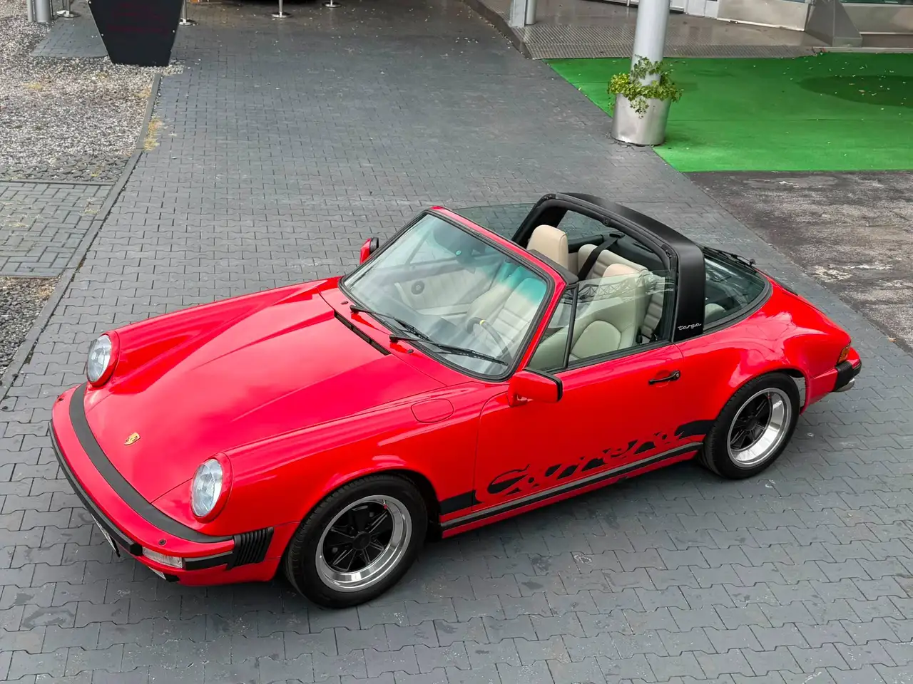 Porsche 911 Carrera 3,2 Targa, foto 1
