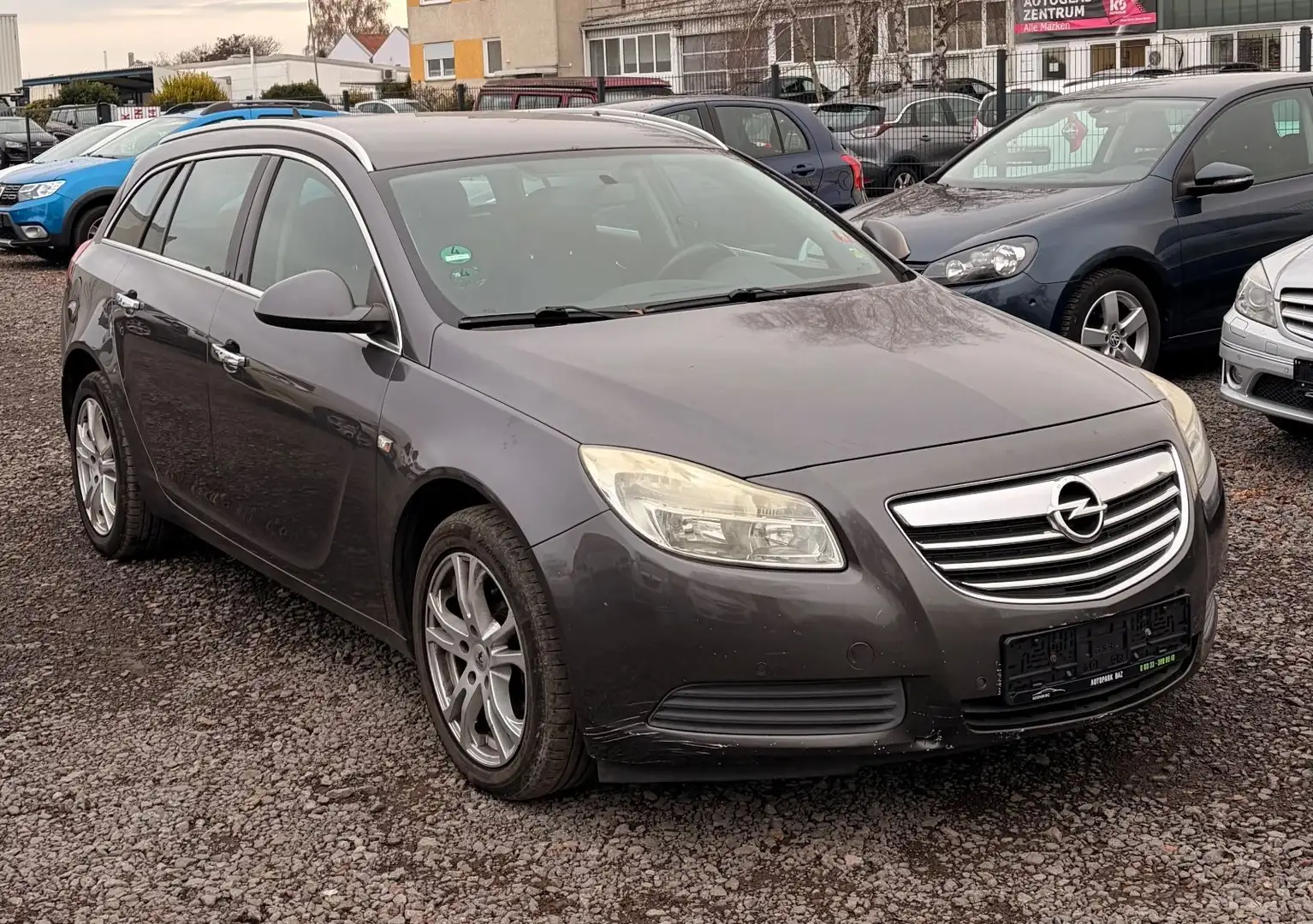 Opel Insignia A Sports Tourer Edition *KLIM*ALU*HU/AU Grau - 2