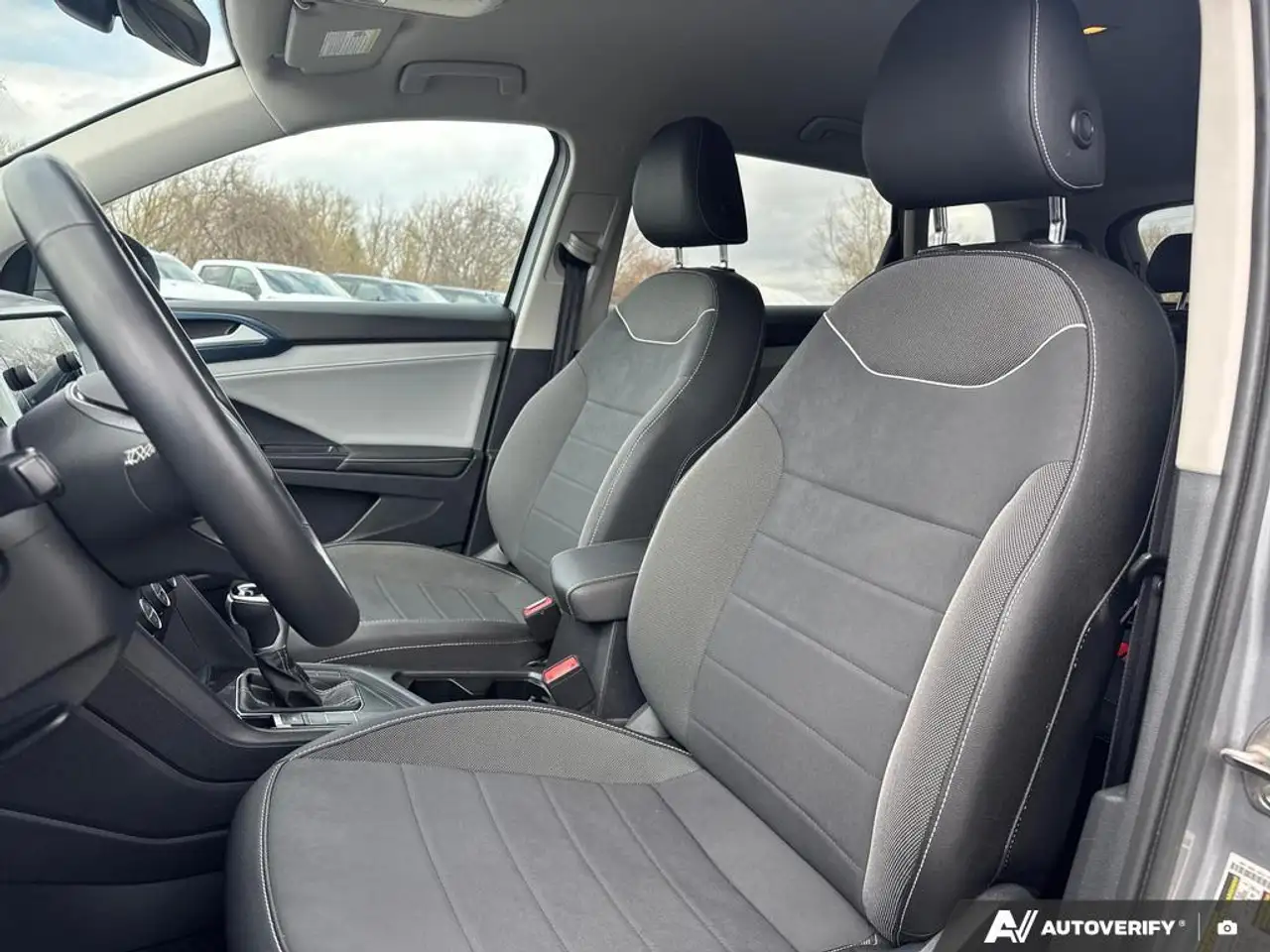 Volkswagen Taos снимка Volkswagen Taos