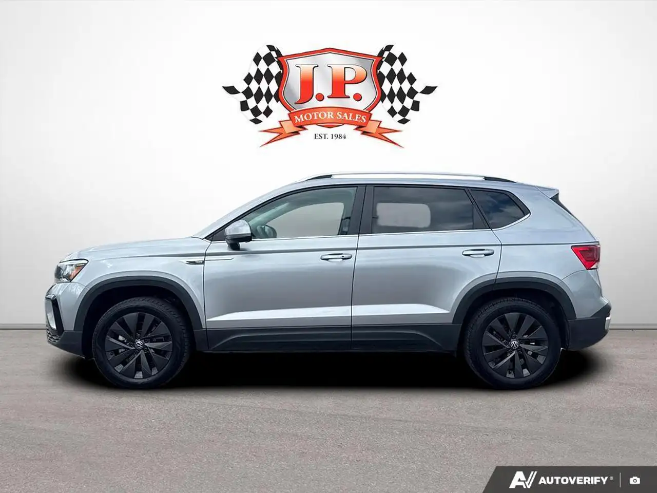 Volkswagen Taos снимка Volkswagen Taos