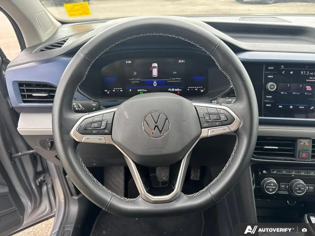 Volkswagen Taos снимка Volkswagen Taos