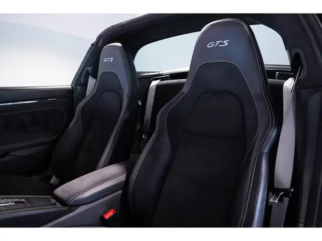 Porsche Targa view 11