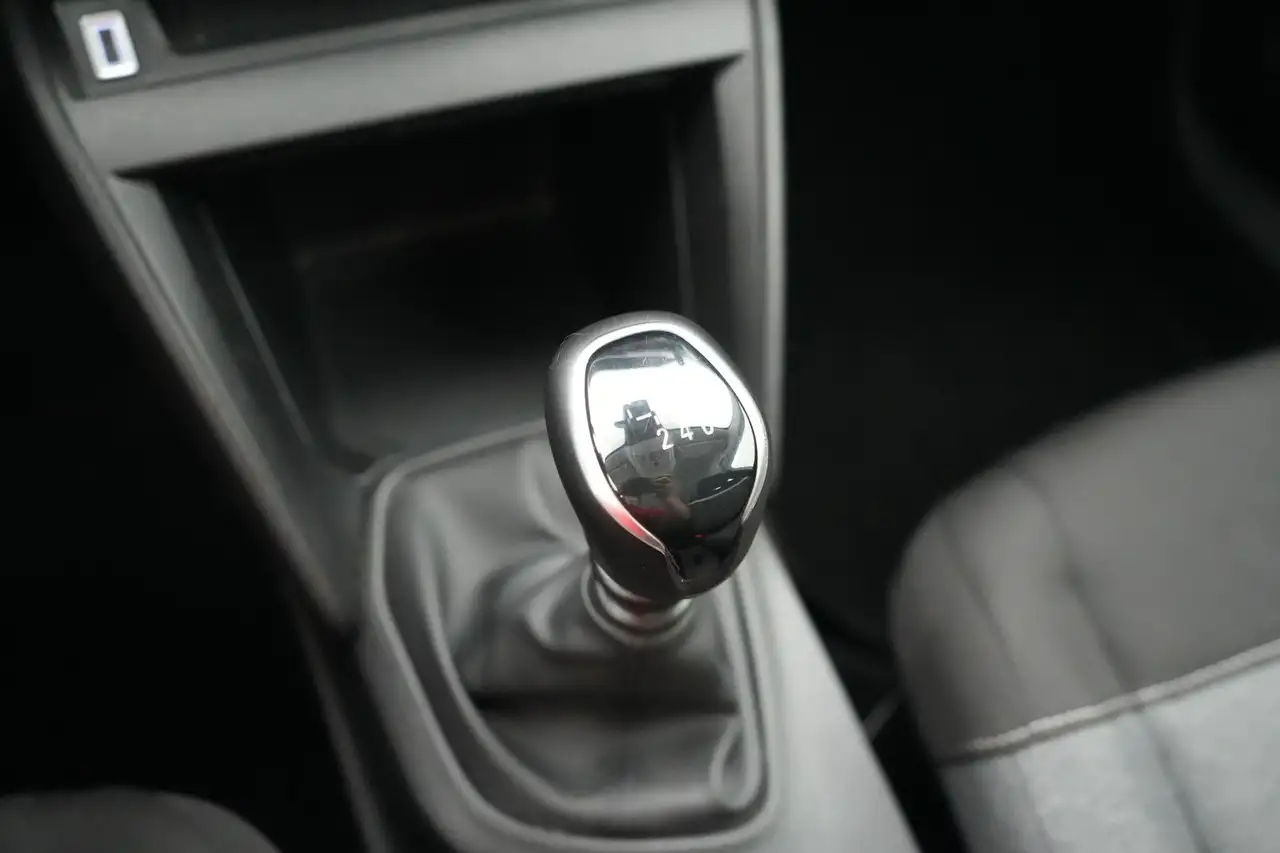 Citroen C4 1.5 BlueHDi GPS PDC Carplay Cruise Ctrl, миниатюра 16