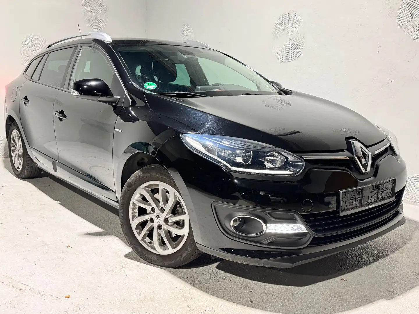 Renault Megane III Grandtour Limited*Tempomat*Klimaatm* Schwarz - 1