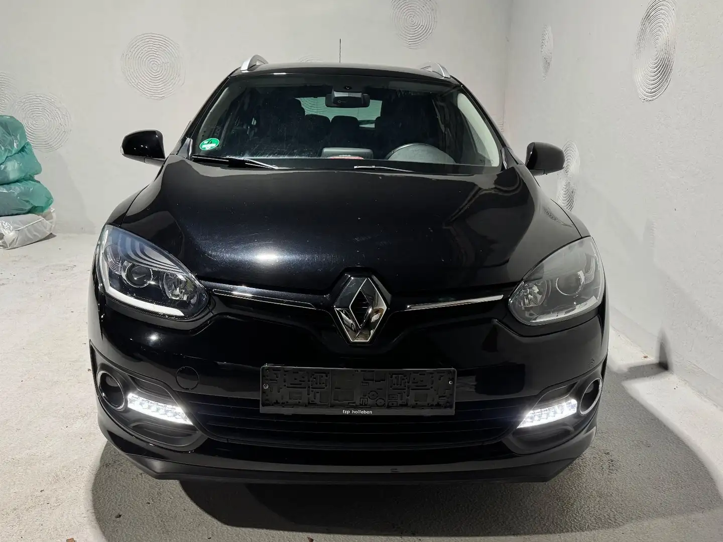 Renault Megane III Grandtour Limited*Tempomat*Klimaatm* Schwarz - 2