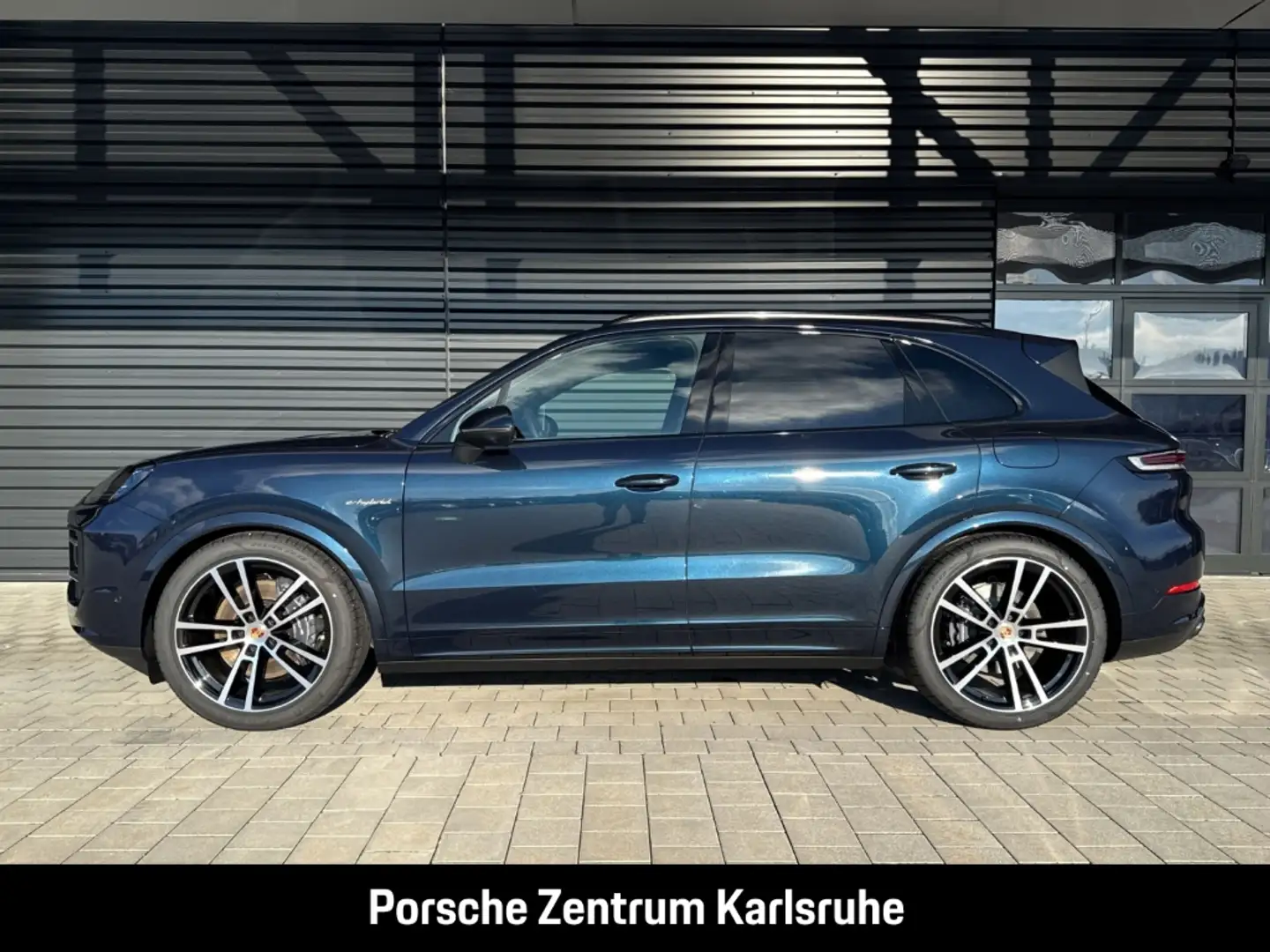 Porsche Cayenne E-Hybrid BOSE Luftfederung InnoDrive Blauw - 2