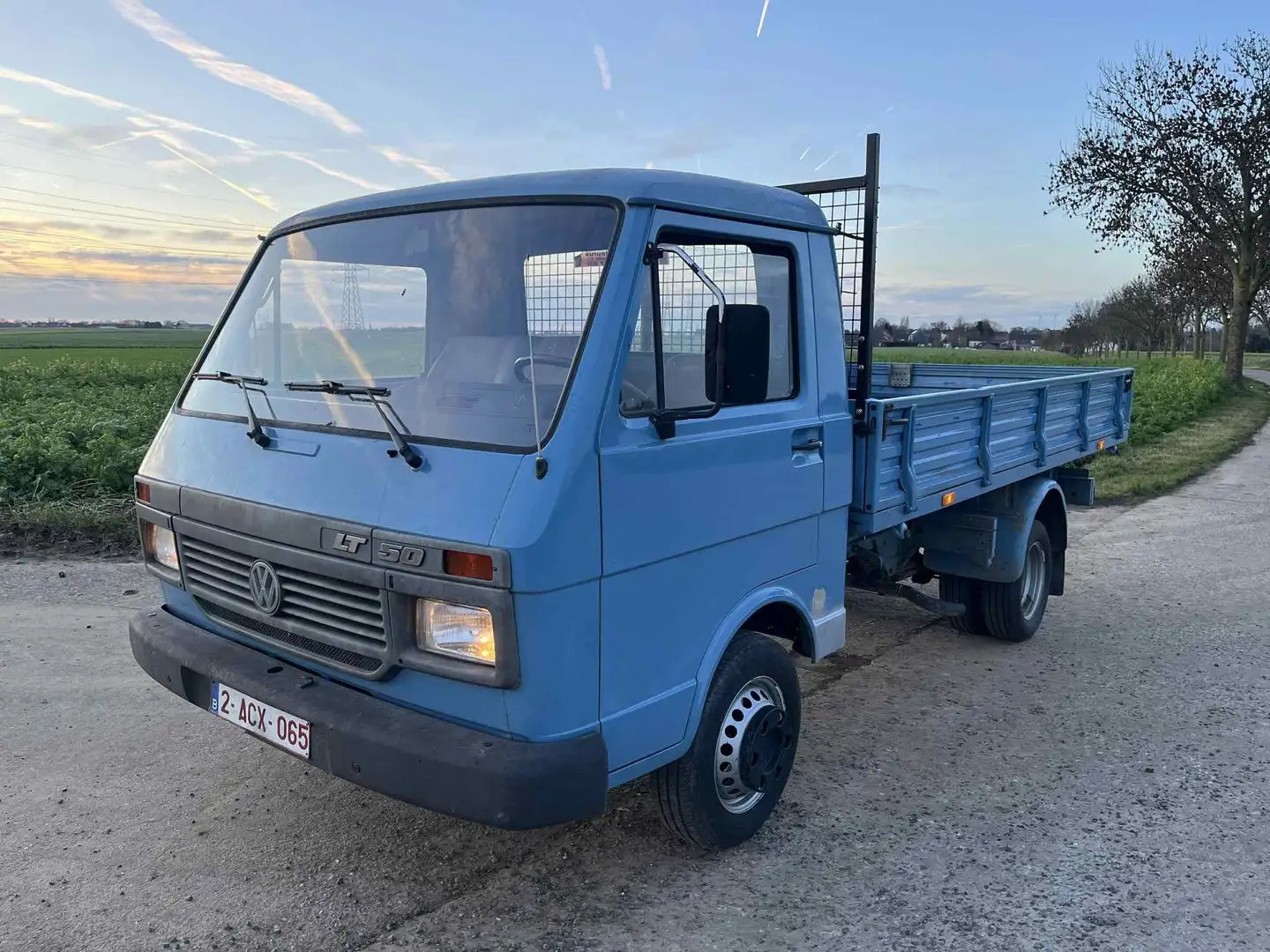 Volkswagen LT 50 Bleu - 1