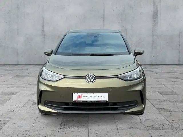 Volkswagen Id.3 view 3