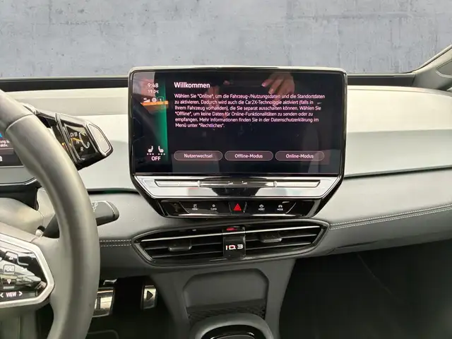 Volkswagen Id.3 view 11