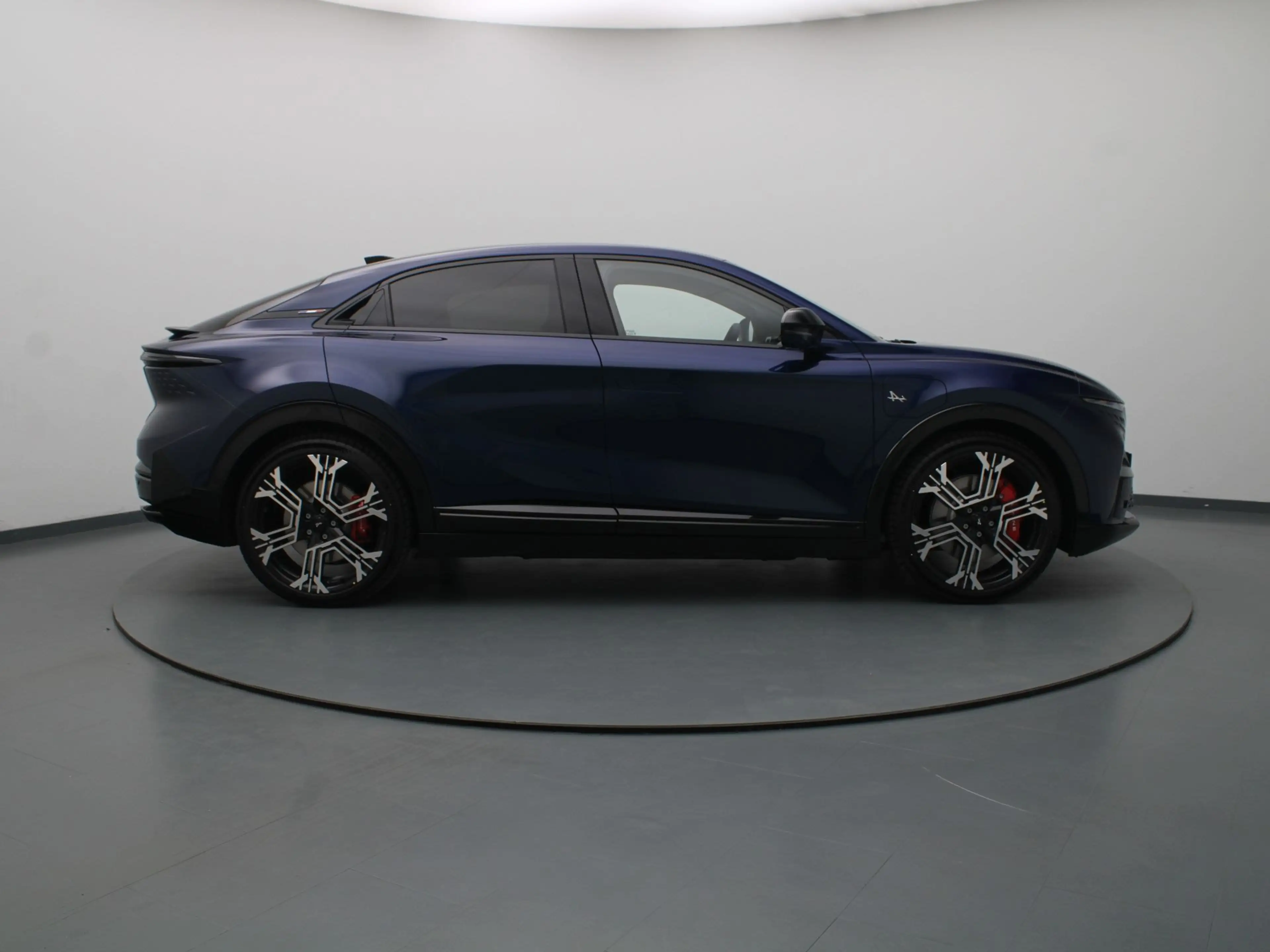 Alpine A390 GT 89kWh Pack Driving | 22 kW Boordlader | 21' Sno — photo 24