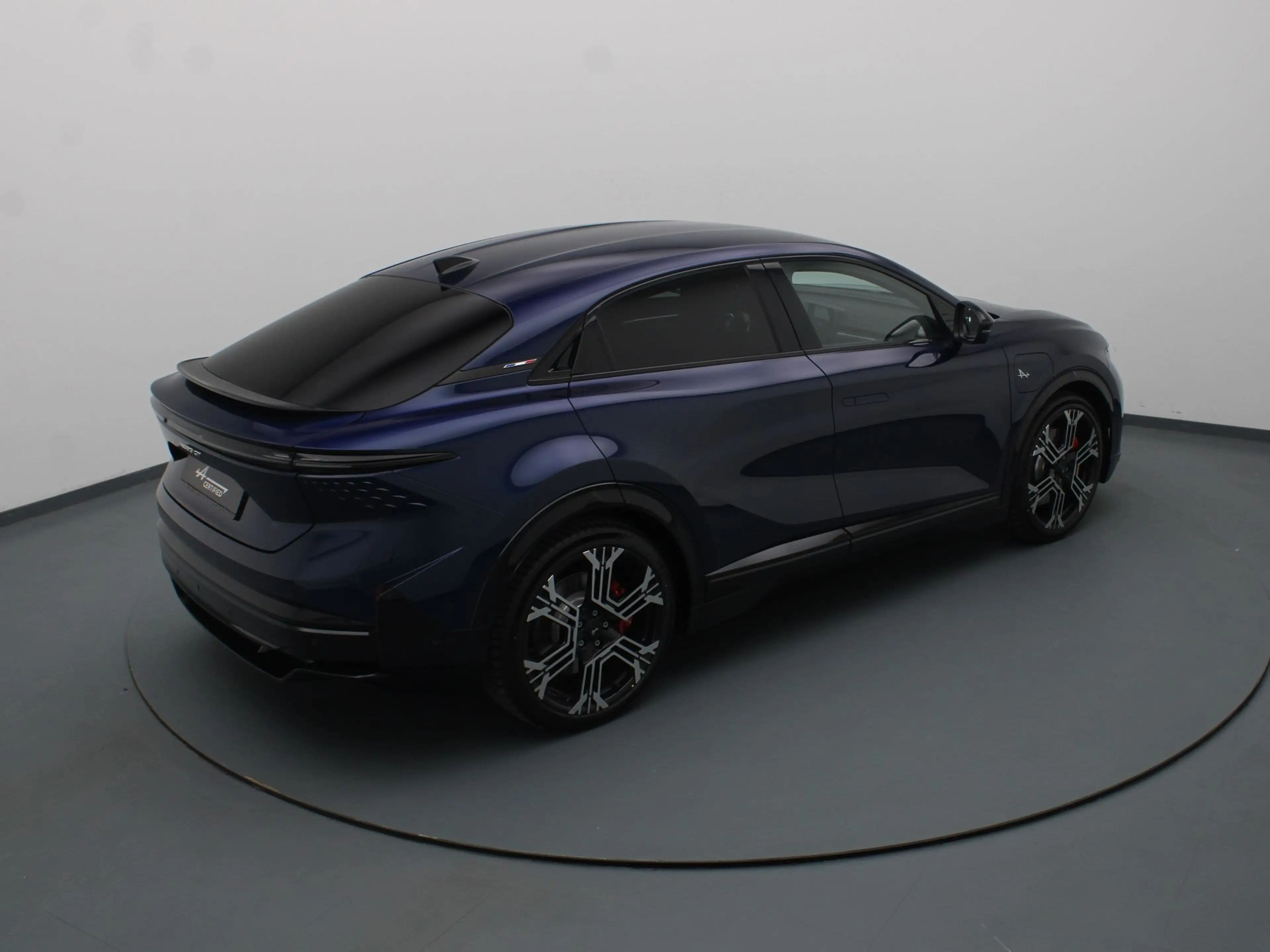 Alpine A390 GT 89kWh Pack Driving | 22 kW Boordlader | 21' Sno — photo 11