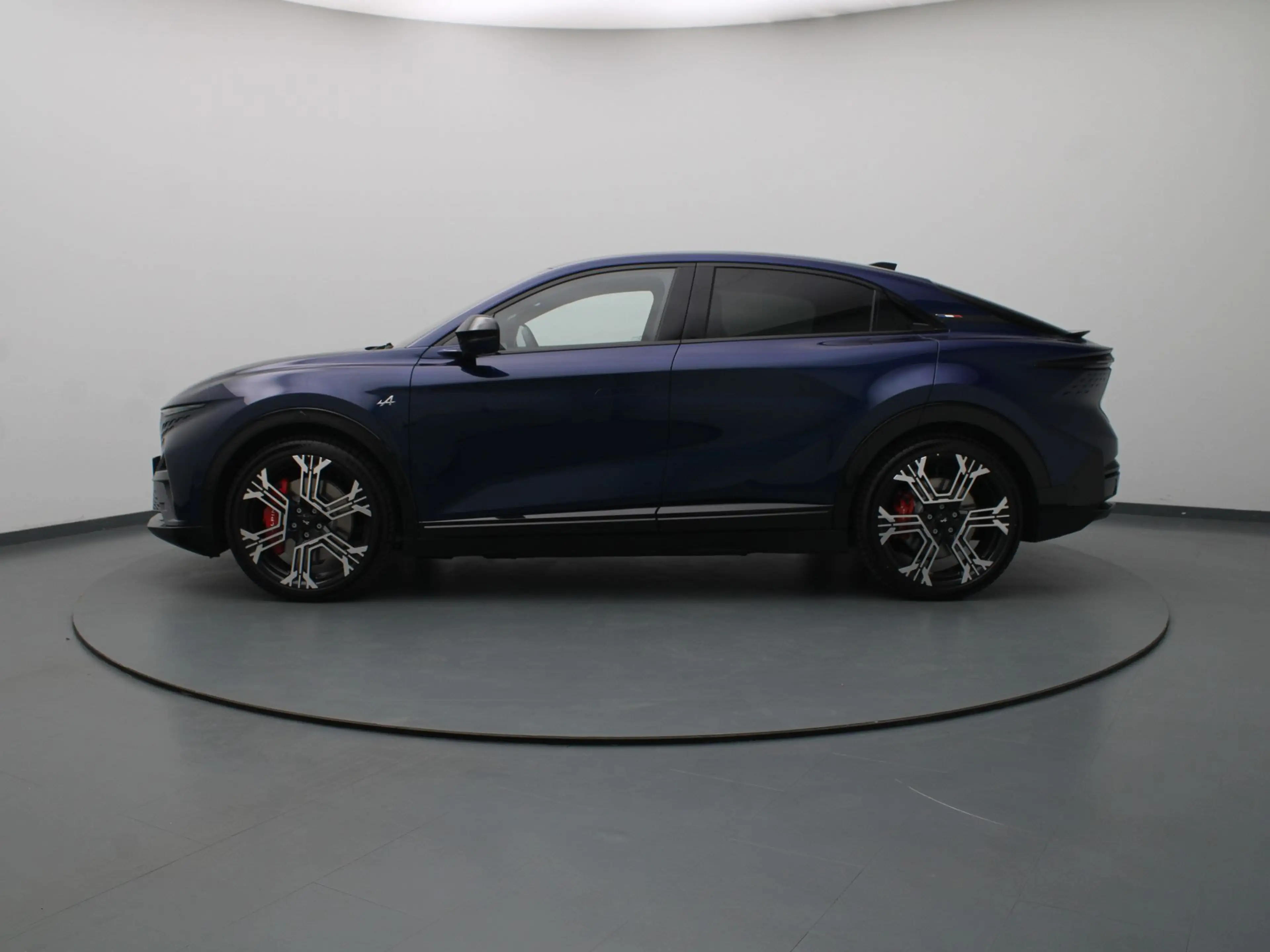 Alpine A390 GT 89kWh Pack Driving | 22 kW Boordlader | 21' Sno — photo 23