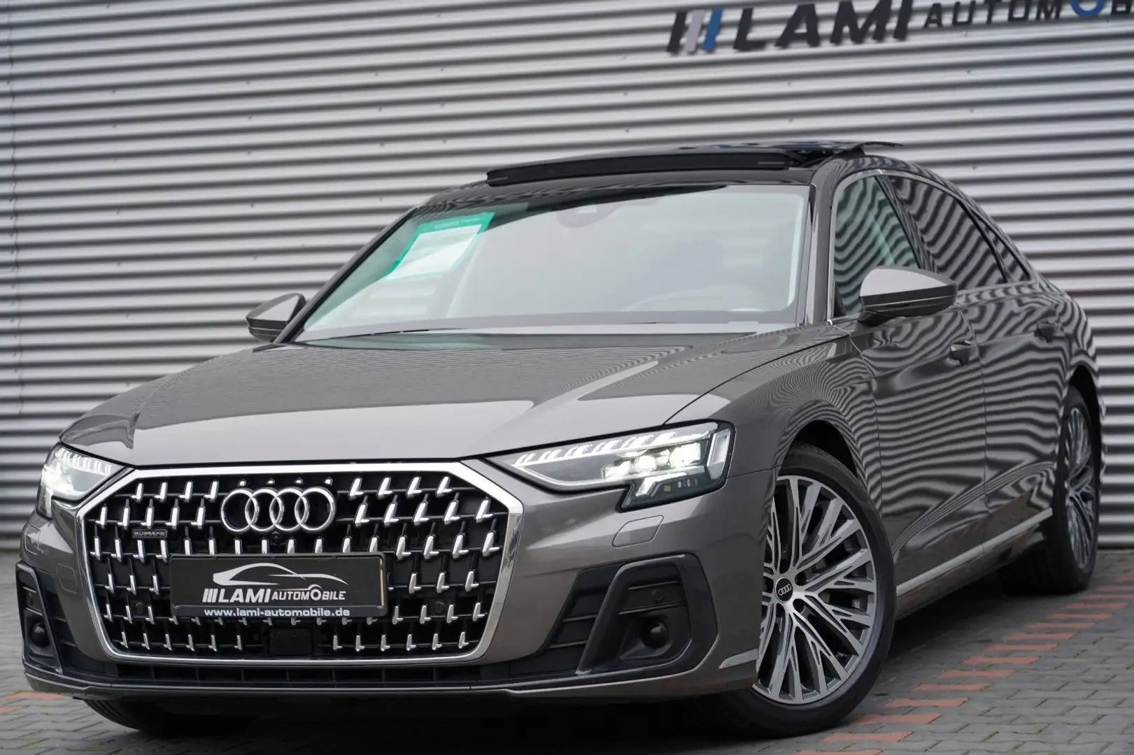 Audi A8 50TDI LANG quattro PANO B&O Nachtsicht LUFT Grau - 1