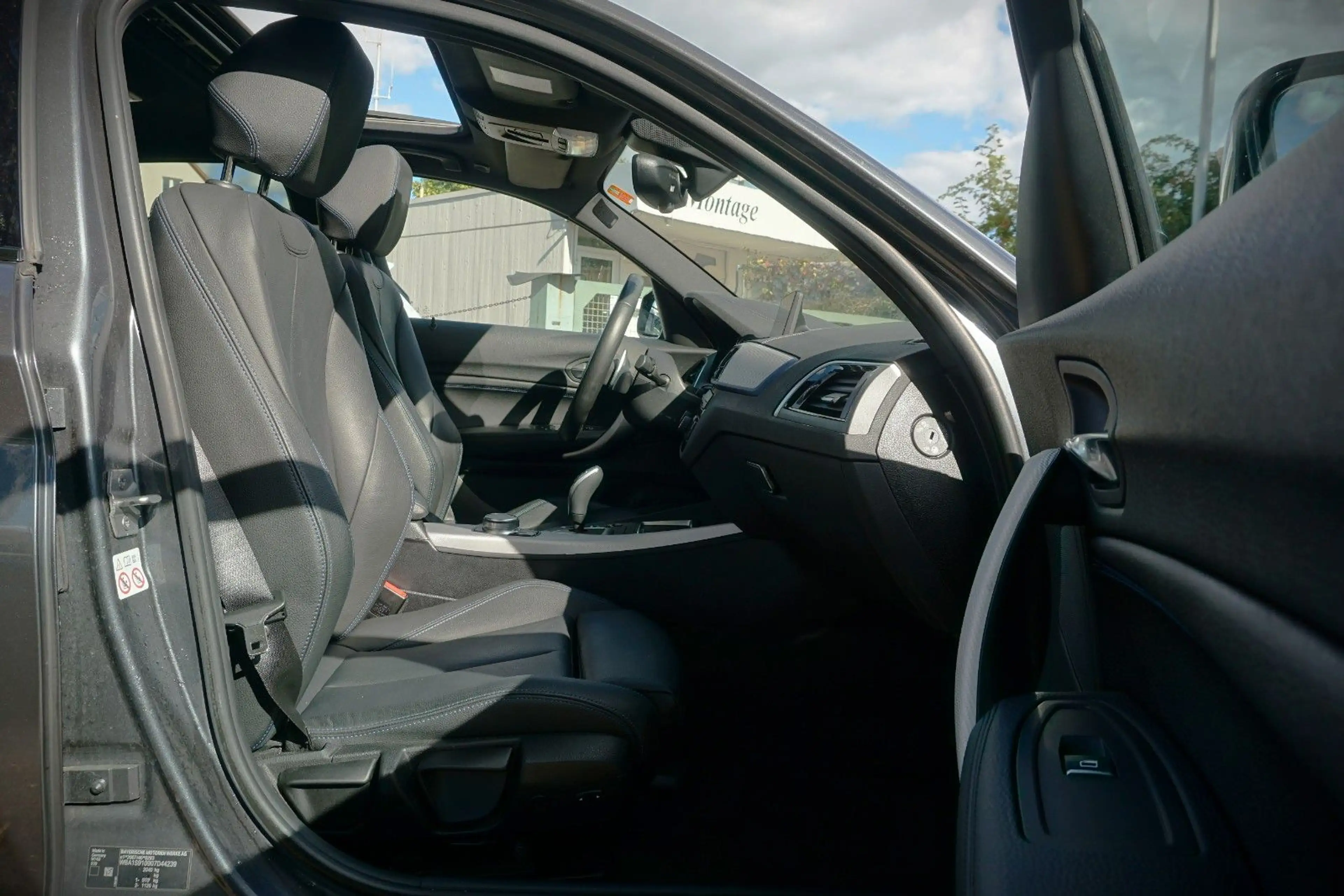 BMW 140 M140 i Special Edition / 1. Hand / Schiebedach / — photo 14