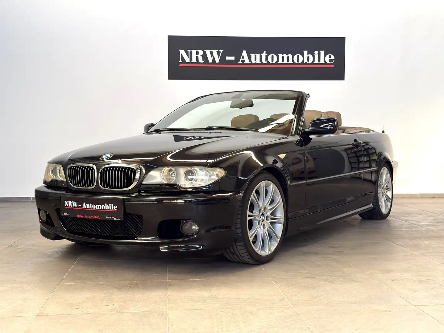 BMW 330 e46*330 Ci*Cabrio*M-Paket ab WERK*AUTOMATIK* crna - 1